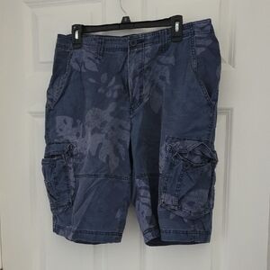 Urban Pipeline Blue Cargo Shorts for Men Size 33